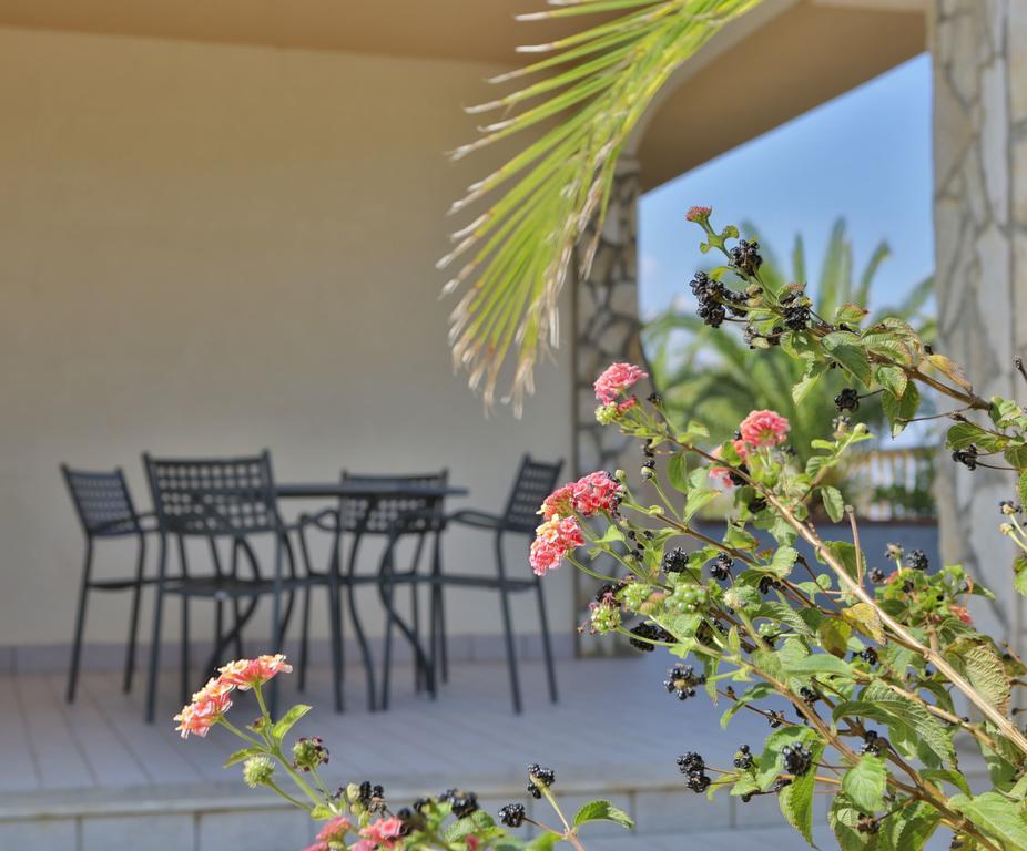Residence Valentina Balestrate Ngoại thất bức ảnh